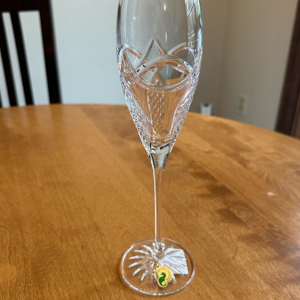 Waterford Crystal Celtic Knot Champagne Flutes - Picture 5 of 7